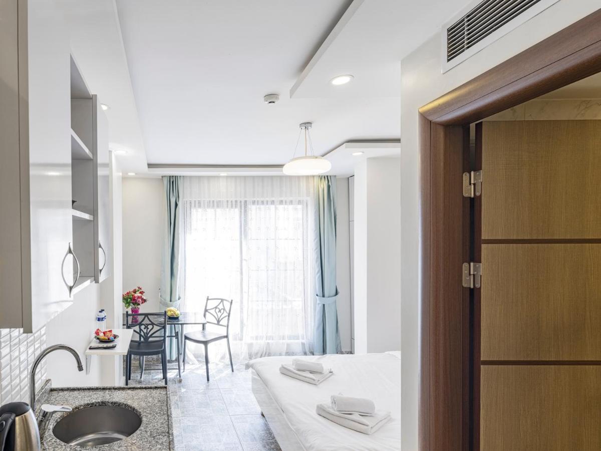 The Red Tent Suite 88 Istanbul Exterior photo